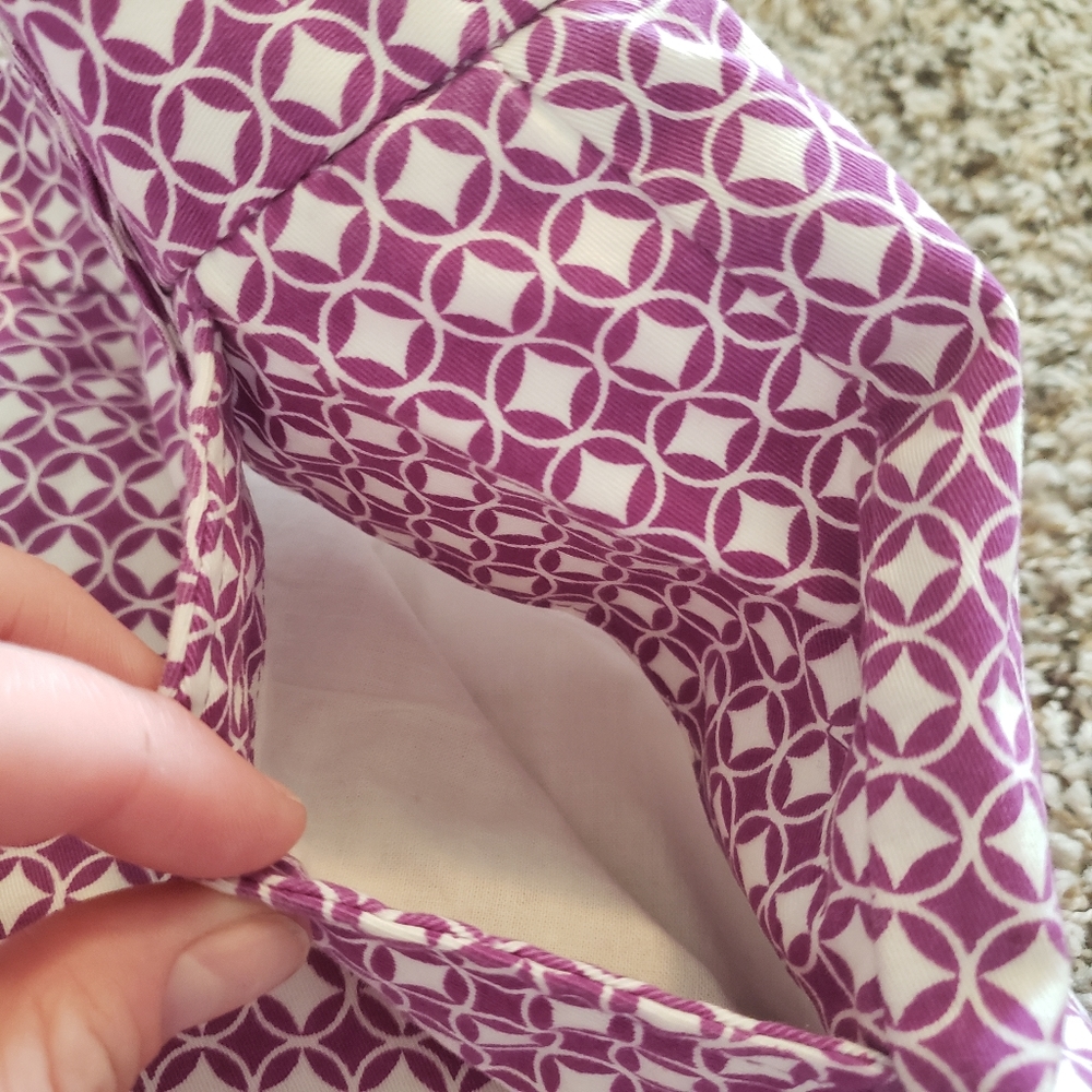 Patterned Shorts Size 8 - Picture 6 of 14